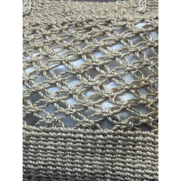 Straw Woven Women's Small Tote Bag With Zipper Natural Tan Beach Pool Shopping - Picture 2 of 8